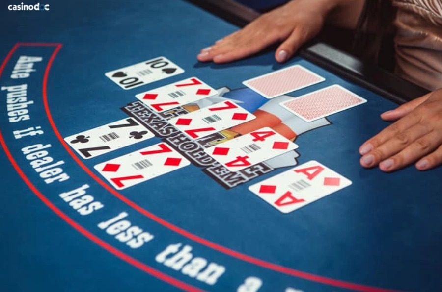 poker ultimate texas hold em